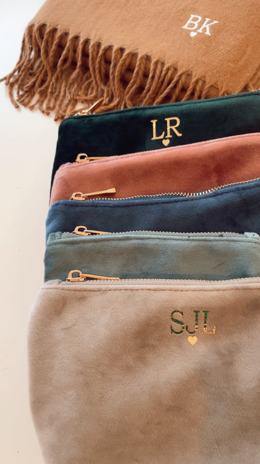 Velvet Accessory Pouch Arial Font