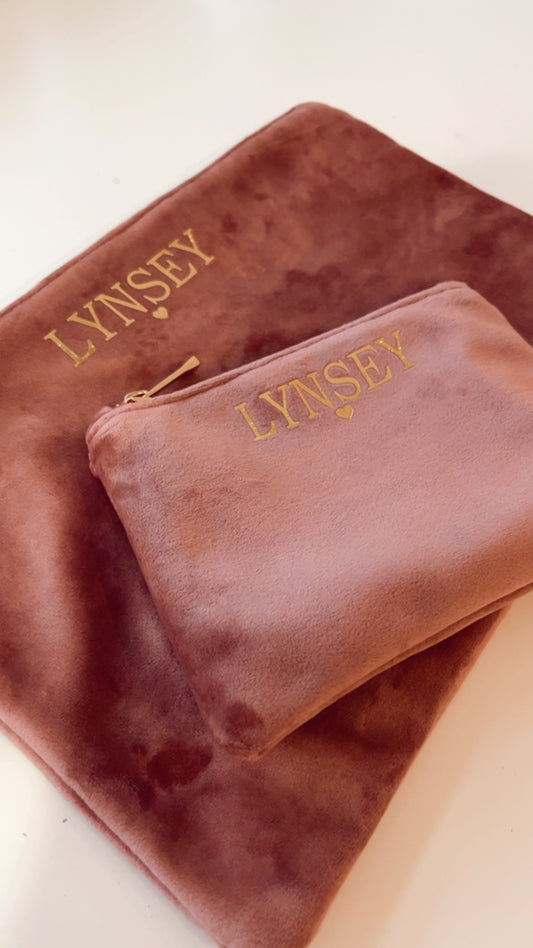 Velvet Accessory Pouch Arial Font